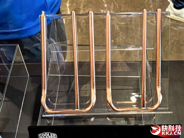 焦点平台登录：酷冷至尊首款3D热管产品：应用于经典Hyper 212！还不加价